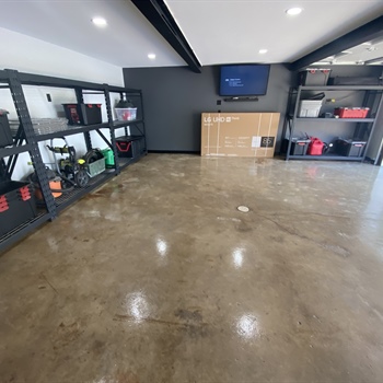 Tuck-Under Garage Finishing & Floor Sealing in Maple Grove, MN