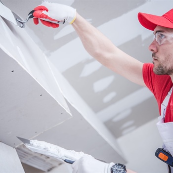 Cracks, Dents & Water Stains: Patch or Replace Drywall?